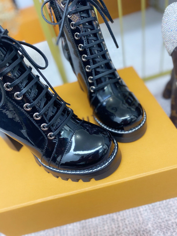 l0*is V*t0n star trail ankle boot