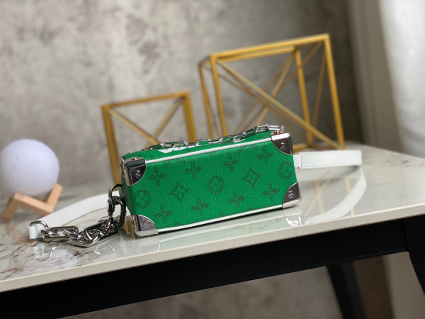 l0*is V*t0n mini soft trunk