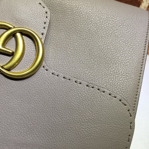 G*u*i gg marmont shoulder bag