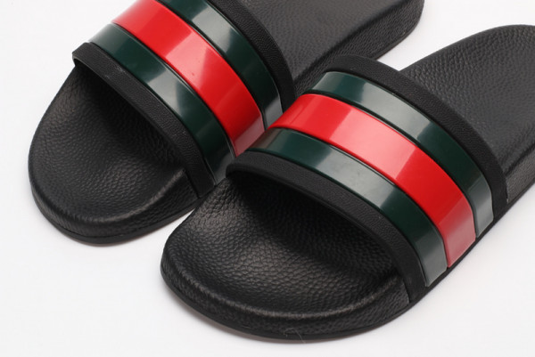 G*u*i web rubber slide sandal