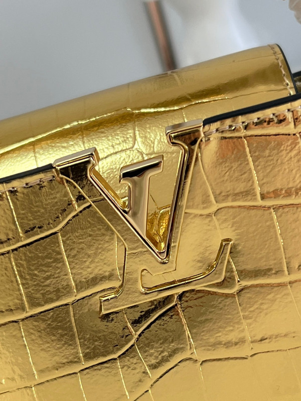 l0*is V*t0n capucines mini