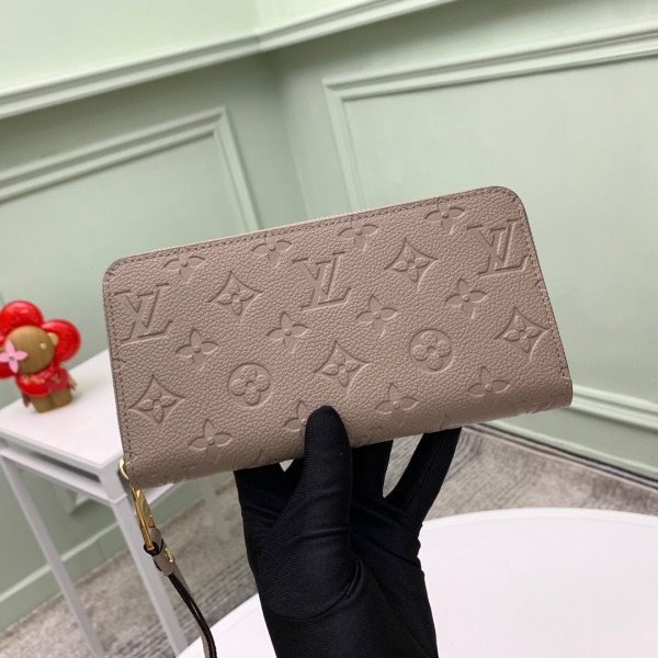 l0*is V*t0n zippy wallet