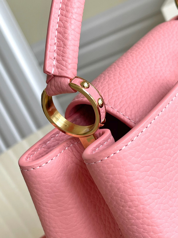 l0*is V*t0n capucines bb