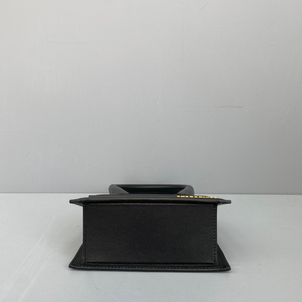 JACQUEMUS Le Chiquito Noeud