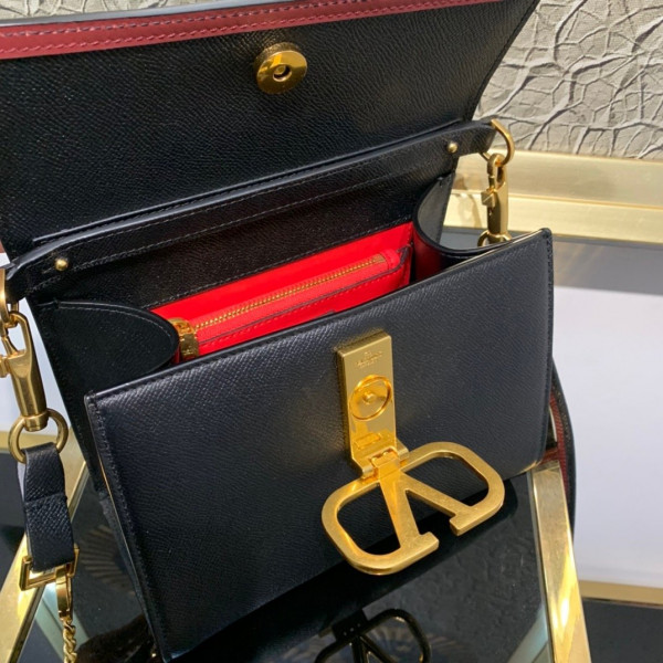 VALENTINO SMALL VSLING GRAINY CALFSKIN HANDBAG