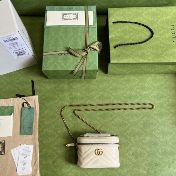 G*u*i gg marmont mini top handle bag