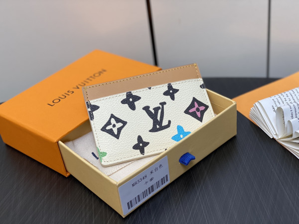 l0*is V*t0n card holder-11*7*0.5cm