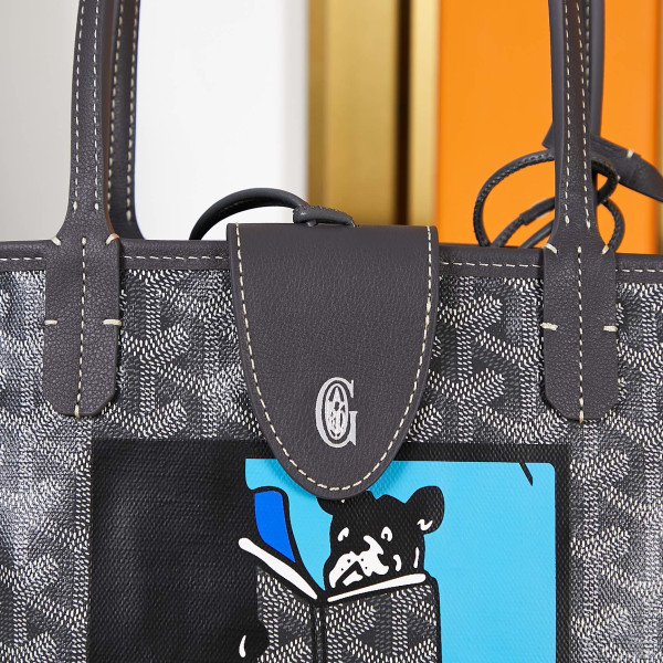 Go*ard saint l0*is bag-20*20*10cm