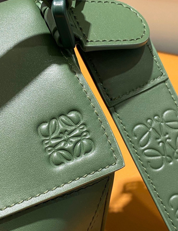 Lowee Small Puzzle Bag-24*10*14cm