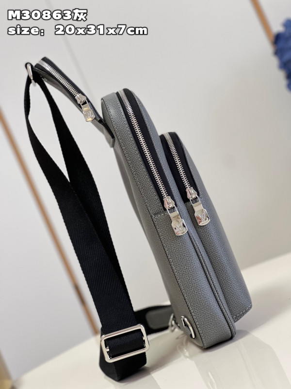 l0*is V*t0n avenue slingbag nm-31*20*7cm