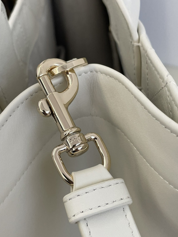 MEDIUM DIRO BOOK TOTE-36*18*28CM