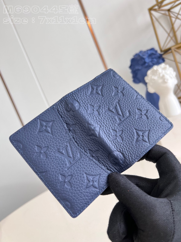 l0*is V*t0n pocket organizer-7.5*11.1*1 cm