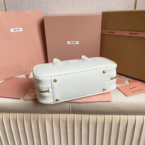 M*um*u arcadie leather bag-27x12x9cm