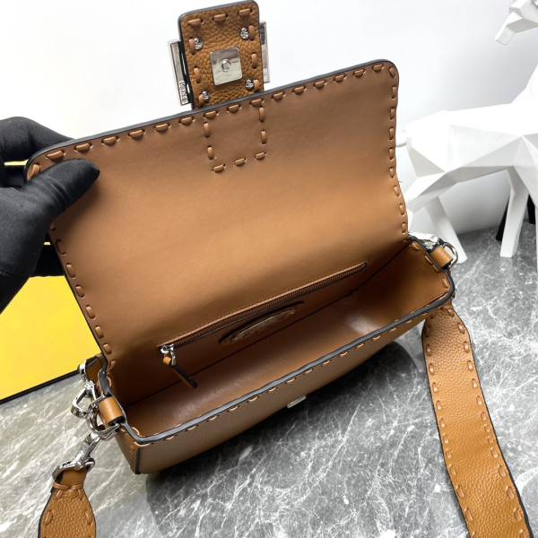 F**di baguette-27*6*15cm