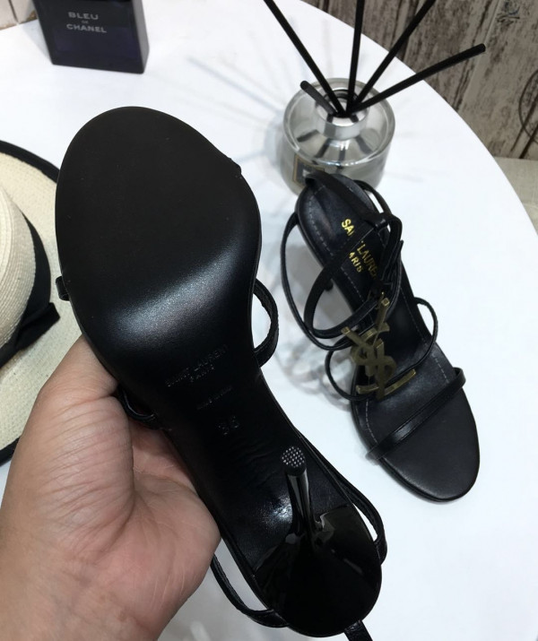 Y*L cassandra platform sandals in patent leather