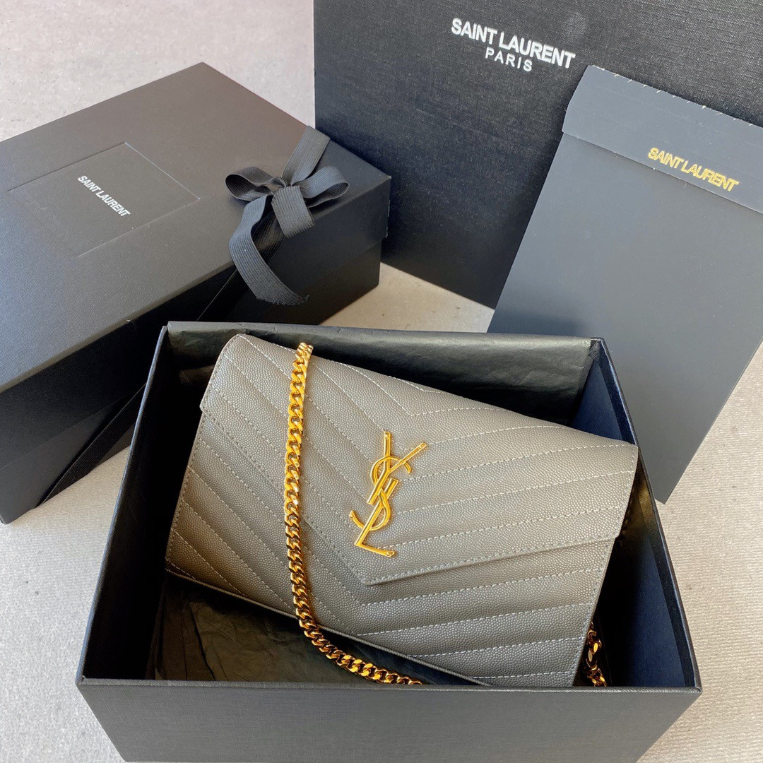 Y*L cassandre matelassÉ chain wallet